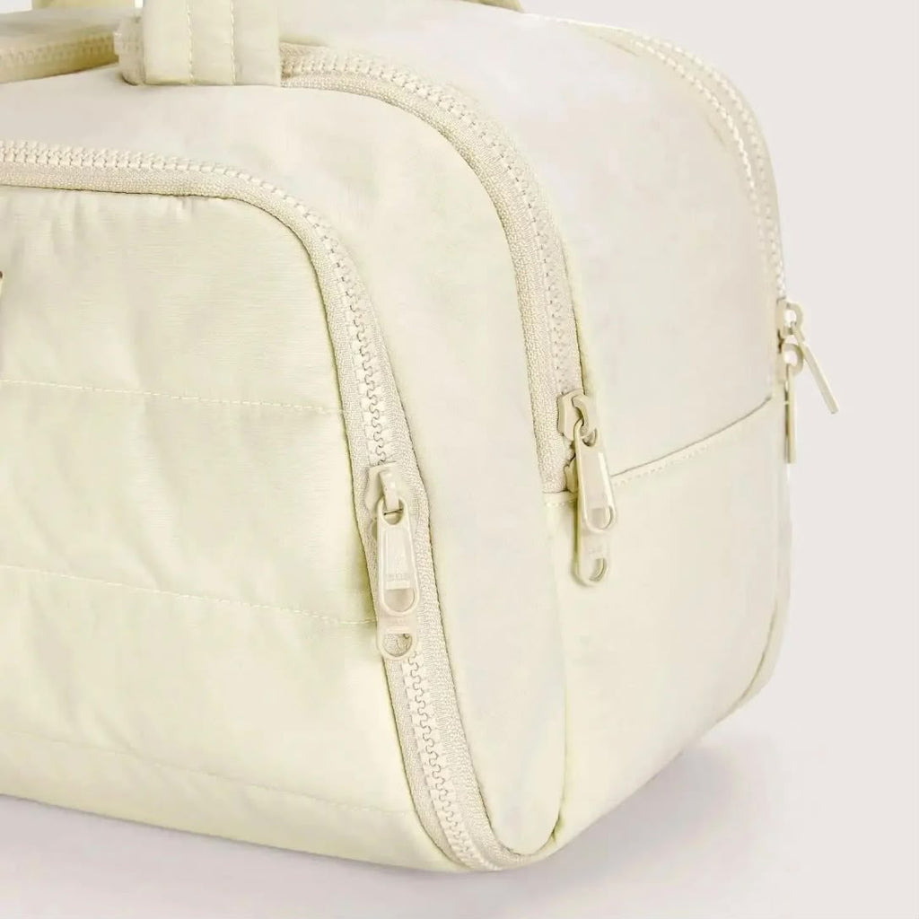 Large Capacity Travel Toiletry Bag - BagDad