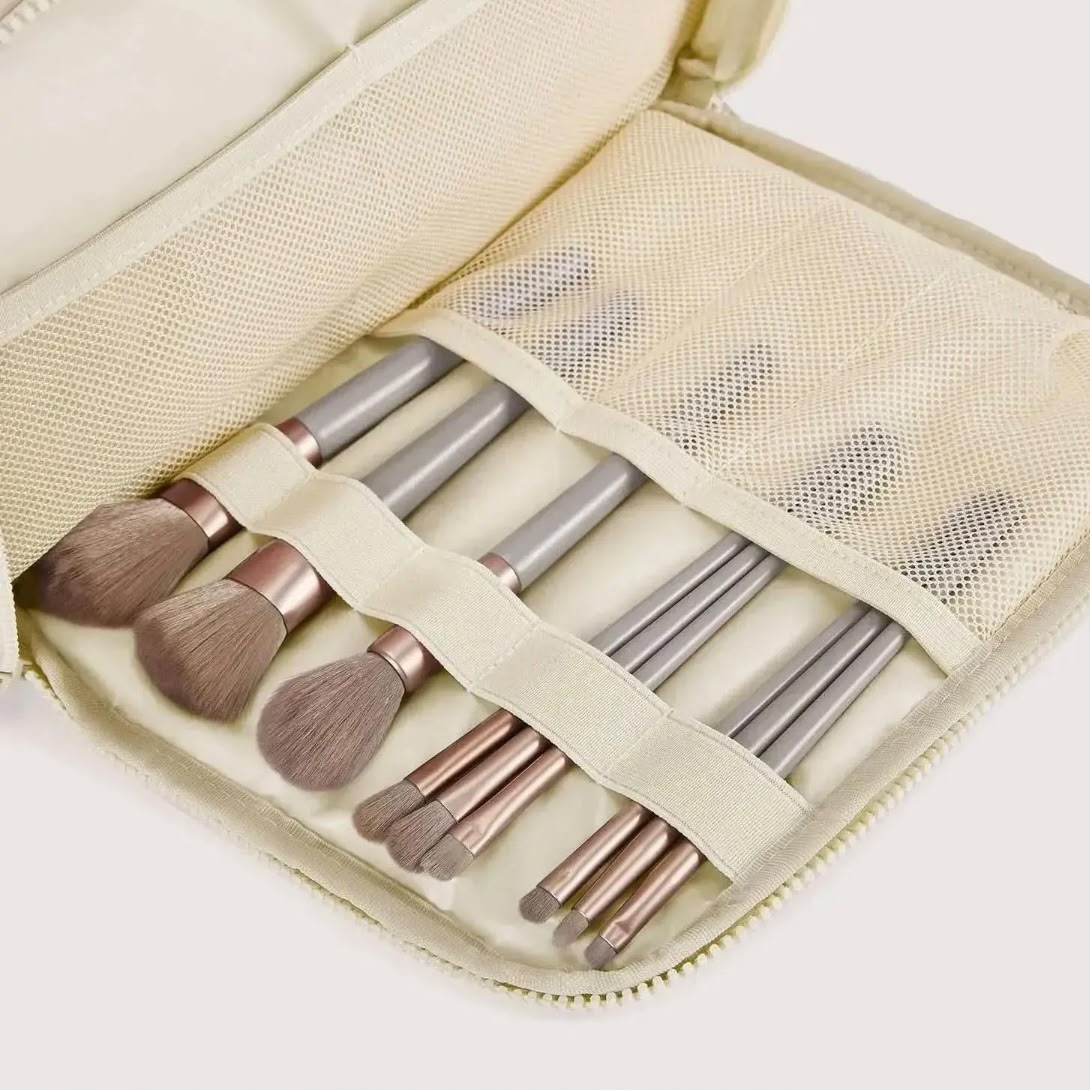 Large Capacity Travel Toiletry Bag - BagDad